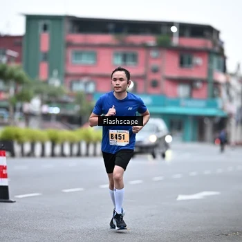Runner Photo 8915707