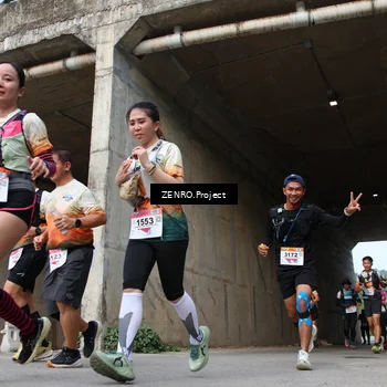 Runner Photo 8915736