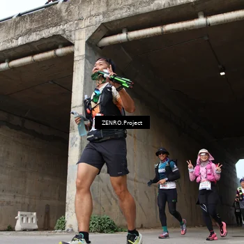 Runner Photo 8915778