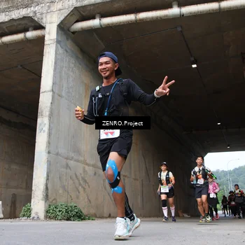 Runner Photo 8915781