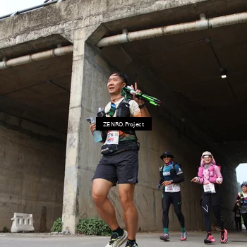 Runner Photo 8915824