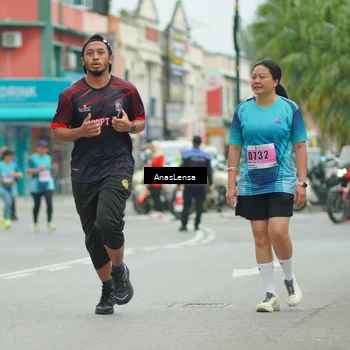 Runner Photo 8915870