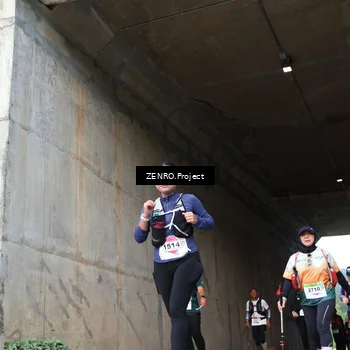 Runner Photo 8915896