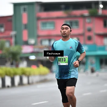 Runner Photo 8915903