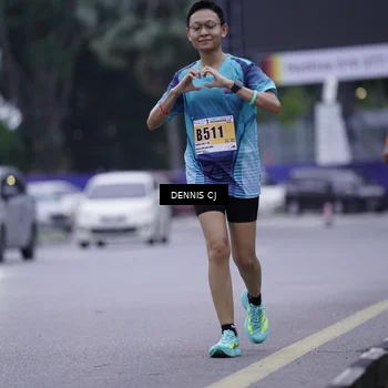 Runner Photo 8915912
