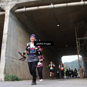 Runner Photo 8915916