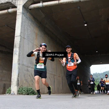 Runner Photo 8915923