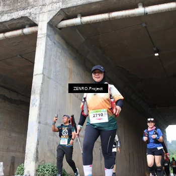 Runner Photo 8915959