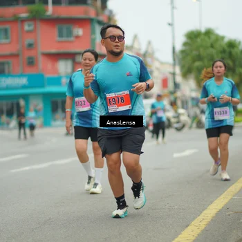 Runner Photo 8915977