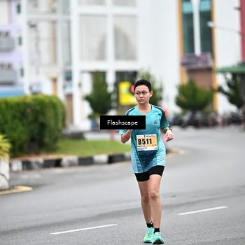 Runner Photo 8916003