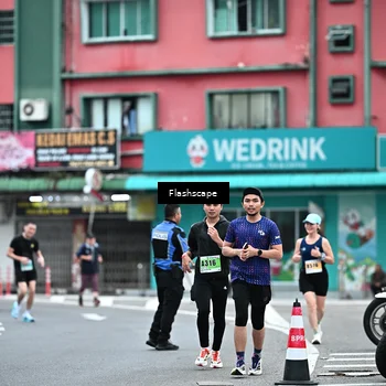 Runner Photo 8916010