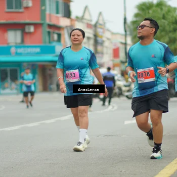 Runner Photo 8916012