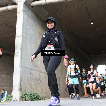Runner Photo 8916020