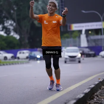 Runner Photo 8916034