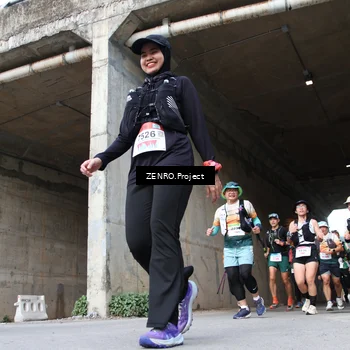 Runner Photo 8916036