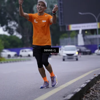 Runner Photo 8916051
