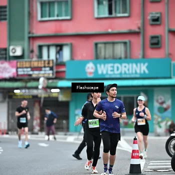 Runner Photo 8916074