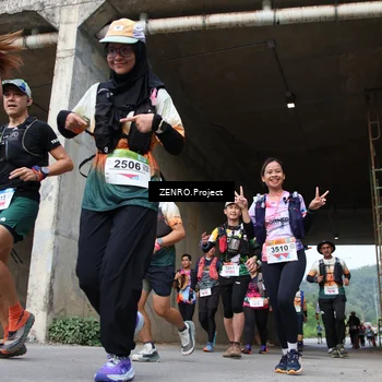 Runner Photo 8916080