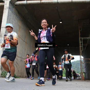 Runner Photo 8916085