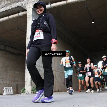 Runner Photo 8916089
