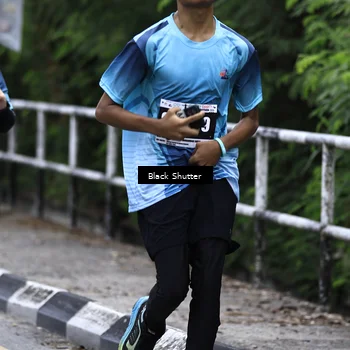 Runner Photo 8916093
