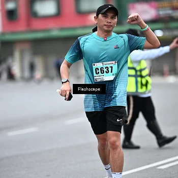 Runner Photo 8916120