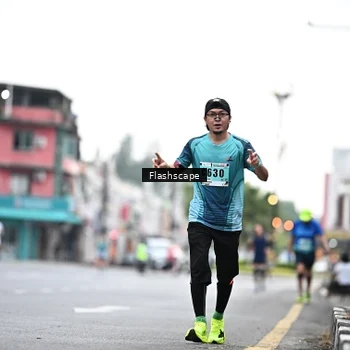 Runner Photo 8916146