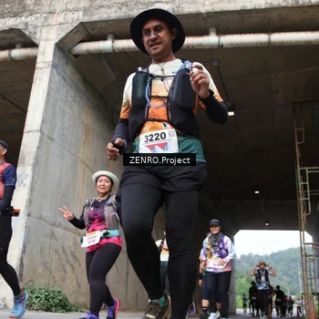 Runner Photo 8916153