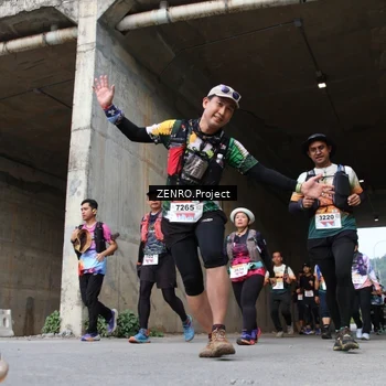 Runner Photo 8916208