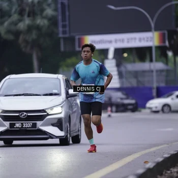 Runner Photo 8916213