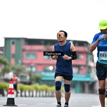 Runner Photo 8916235