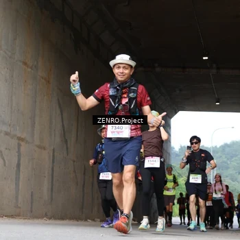 Runner Photo 8916271