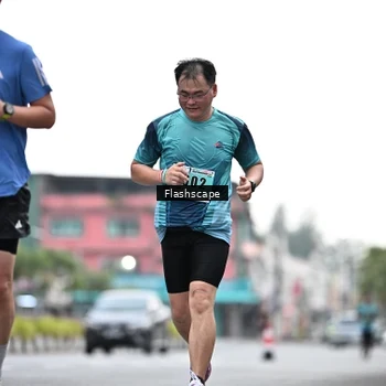 Runner Photo 8916275