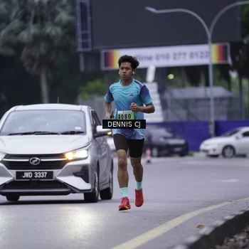 Runner Photo 8916294