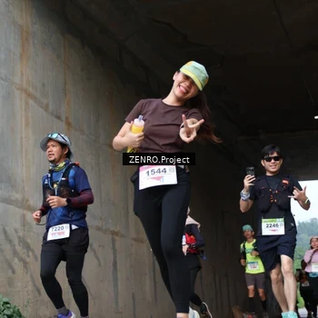 Runner Photo 8916307