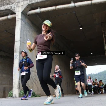 Runner Photo 8916320