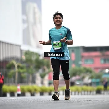 Runner Photo 8916323