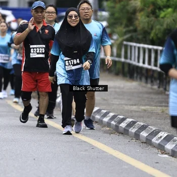Runner Photo 8916324
