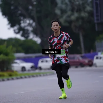 Runner Photo 8916346