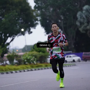 Runner Photo 8916349
