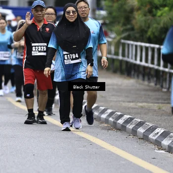 Runner Photo 8916351