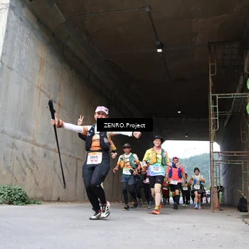 Runner Photo 8916359