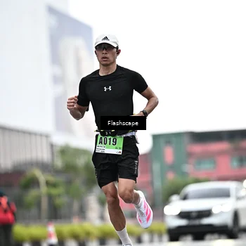 Runner Photo 8916377