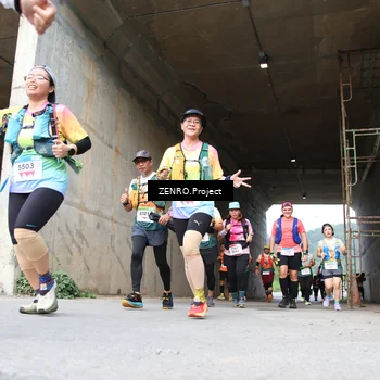 Runner Photo 8916401