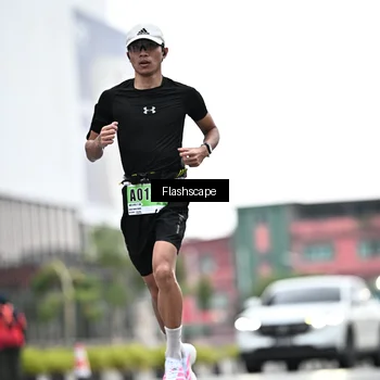 Runner Photo 8916410