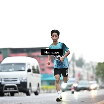 Runner Photo 8916420