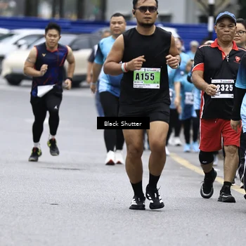 Runner Photo 8916444