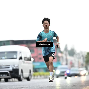 Runner Photo 8916453