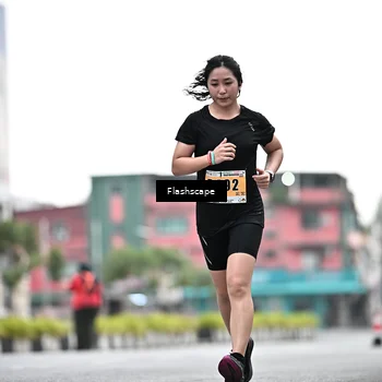 Runner Photo 8916459