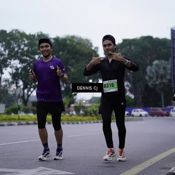 Runner Photo 8916574